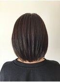 収まりの良いナチュラルボブ