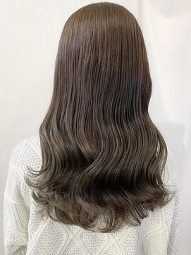 プラグ バイ ネオリーブ(plug by neolive) ミルクティベージュ☆くびれヘア/メルティカラー/ビタミンカラー