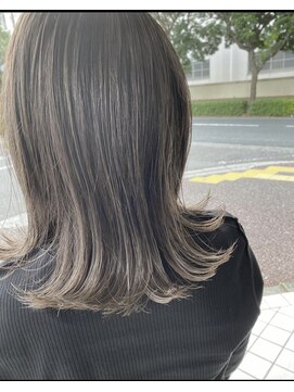 ダン(DAN.) gray color