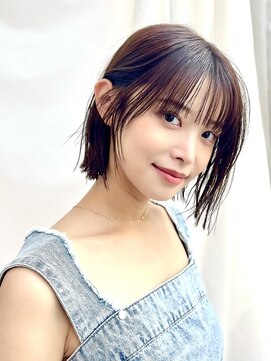 アフロートリノ(AFLOAT Leino) 【修】20代30代40代◎透明感カラー×韓国切りぱなしボブ