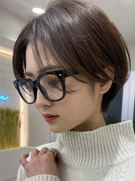 ロンドブルーム 天神大名店(Lond Bloom) 切りっぱなしボブ透明感ショコラベージュ丸みショート韓国20代