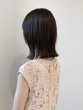 ゴーズゴードットビー 吉祥寺(go s go .b) 切りっぱなし/ぷつっと/ボブ/ぱつっとボブ/髪質改善/縮毛矯正