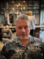 リバレッジ 広尾(Leverage)&nbsp;海外大人七三フェード