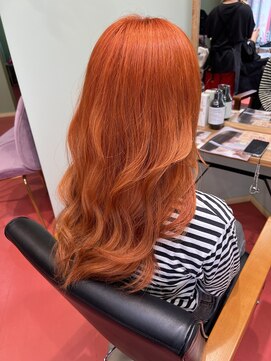 エマ(emma) 韓国巻き×オレンジ