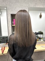 リベストバイジェービー 稲毛(li best. byjb)&nbsp;デザインカラー/レイヤーカット/ウェットヘア/オリーブベージュ