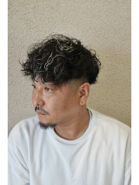 髪工房ケンズ 上新庄(髪工房ken's) スペインカール