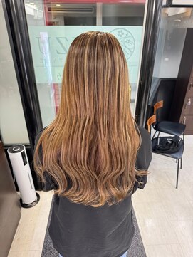 アイズ 本厚木(AIZU) バレイヤージュ