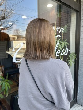 アンフルール(Un Fleur) パツッと肩上ボブ×アッシュベージュ