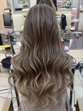 ジュイル ハラジュク(JEWIL HARAJUKU) プリンが気になりづらいハイライトバレイヤージュ