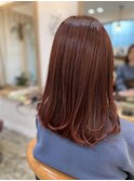 ピンクベージュ
