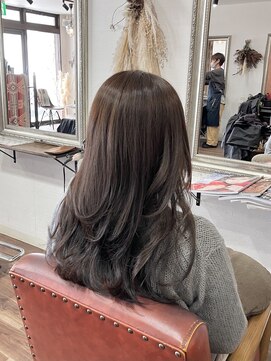 ヘアメイク アンフィ(amphi) ゆる巻きロングウェーブ..~*＊.