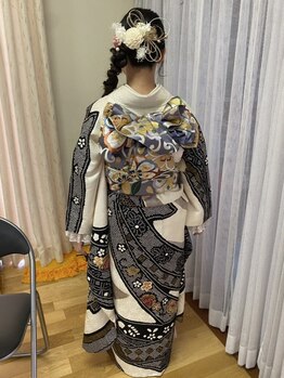 美容室 ココロ(cocoro)の写真/崩れにくい着付けが人気♪成人式、七五三など大切な日の着付けはプロの技にお任せください☆