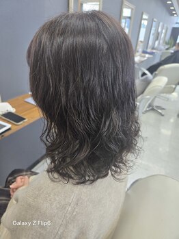 ユニティ 橋本店の写真/艶感のあるパーマ♪毛先まで柔らかなフォルムに一目惚れ…！イメチェンにもおすすめ◎【橋本/髪質改善】