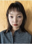 レイヤーカットハッシュカット顔まわりミディアムロング