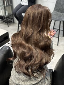 フィーネ(Fi-Ne) 艶感モカヘーゼルブラウンカラー/韓国レイヤーカット/ヨシンモリ