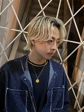 メロウ 神戸三宮(mellow) /ニュアンスパーマ /センターパート /ハイトーン/メンズカット