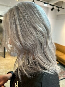 メリー オオサカ(Merly Osaka) ダブルカラー