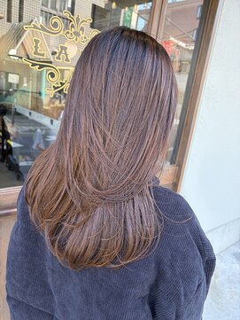 ラソ バルコ(LAZO barco) 軽さ際立つ！エアリーハイレイヤー