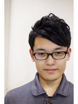 銀座マツナガ 新宿野村ビル店 清潔感のあるショートレイヤー