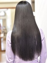 イリーブ(elieve)&nbsp;縮毛矯正を定期的に当て、髪の毛の収まりをよくしましょう