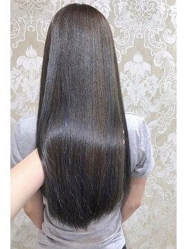 ガレリアエレガンテ 植田店(GALLARIA Elegante) アッシュグレー