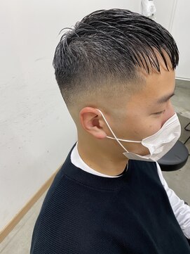 キューズ クラブ(cuz KLUB) 【cuzKLUB】サイドグラデーション フェード×クロップ［池袋］