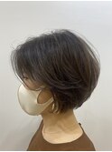ショートボブ