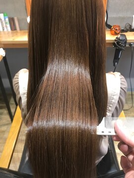 クラシコ ヘアーミュー(CLASSICO hair miu) 持続型 髪質改善トリートメントで驚くほどのツヤサラヘアーに♪