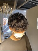 メンズカット波巻きスパイラルパーマ波巻きパーマメンズマッシュ