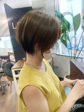 レイラバイアフロート 吉祥寺(Lila by afloat) 【畑中正敏】丸みショート/小顔ショート/ひし形ショート