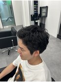 アップバングメンズショート黒髪アップバング×メンズパーマ