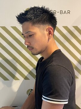 バーバーバー アカバネ(BARBER-BAR AKABANE) 男らしさ溢れるフェード×クルーカット ビジネスマン/バーバー#3