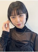 ミニボブ 丸み ワイドバング 耳かけ ショート 暗髪