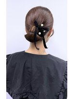 アールエーサロンモノクロ 秋葉原(RA SALON モノクロ)&nbsp;タイトシニヨン