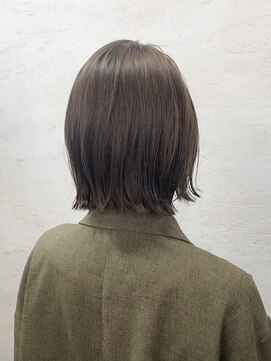 アンジェリカ(Angelica Total Beauty Lifestyle Design) 透明感 ツヤ ブリーチなし グレージュカラー