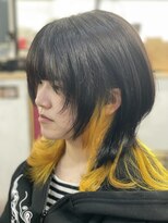 ピエスデシュブー(piece des cheveux)&nbsp;レイヤーウルフ　インナーカラーイエロー