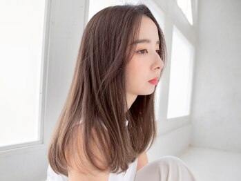 アメイジングヘアー 美沢店(AMAZING HAIR)の写真/【髪質改善/縮毛矯正】湿気に負けない!クセをしっかり伸ばし、髪の内部まで補修◎柔らかく滑らかな質感に＊