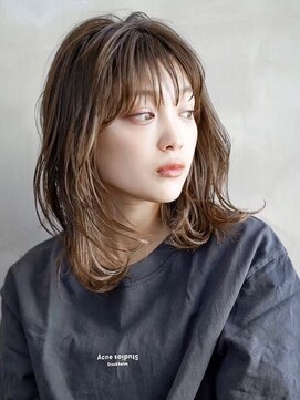 ギークス(GEEKS) 【GEEKS渋谷】顔周りレイヤー/ウルフ/アッシュブラウン/20代30代