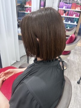 ウイ バイ ファースト 北四番丁店(u'i by first) 大人女子スタイル×グレージュカラー