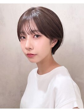 スノッブエンバンプ(snob enVAmp) 【京都ショート/河原町/四条】シースルーショート【20代/30代】