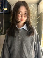 フィルムス 大阪本町(FILMS) 顔まわりレイヤー/オリーブベージュ/透明感カラー/本町