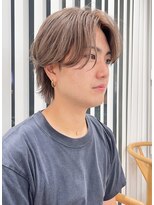 ガーデンヨコハマ(GARDEN YOKOHAMA) 刈り上げセンターパート/フェザーパーマ/サーフカール