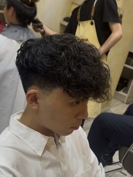 グルーマーズトウキョウ(GROOMER/S TOKYO) men's/メンズ/フェザーパーマ/ラフカール/スペインカール/神保町