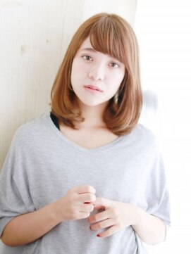ヘアメイク ナル(hair make nalu) 内巻きワンカールのミディアムボブ