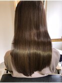 プラチナミネコラストレート