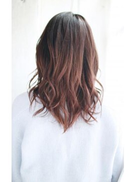 ウル 吉祥寺(ulu) かきあげバングのリバースカールスタイル