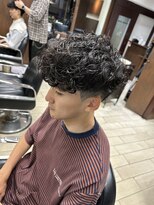 グルーマーズトウキョウ(GROOMER/S TOKYO)&nbsp;【HOMME HAIR 稲田】 スペインカール フェード スタイル