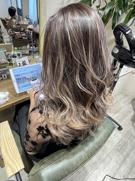 フェリア 渋谷(Feria) 【Feria 渋谷】ブロンドバレイヤージュ☆渡邉悟