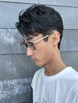 ヒュイル バイ ニアウ(Hwyl by Niau) メンズマッシュセンターパートスパイラルパーマニュアンスパーマ