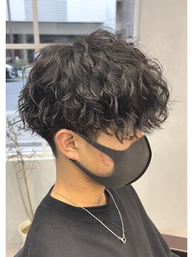 エレナ(elena) ツイストスパイラルパーマニュアンスパーマメンズパーマ